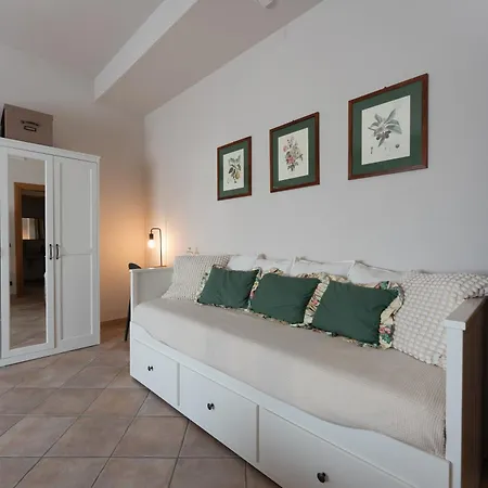 Tenuta Tre Gemme In Cantina - Don Rocco Séjour à la ferme Catignano